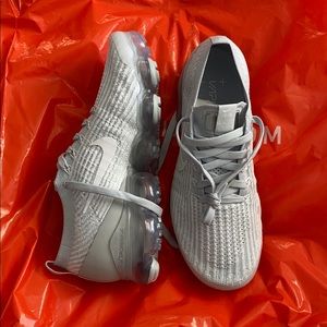 Women’s Nike Vapormax flyknit 3 shoes